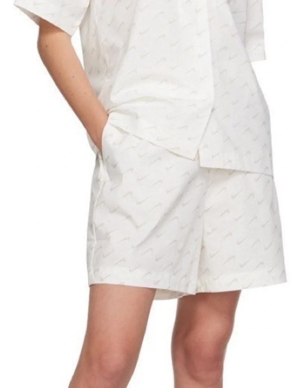 Nike White Elastic-Waist Casual Shorts